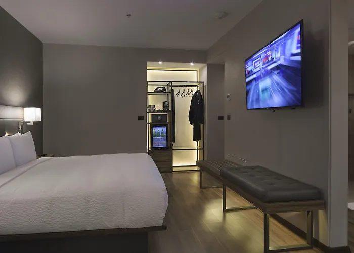Ac By Marriott Santa Fe