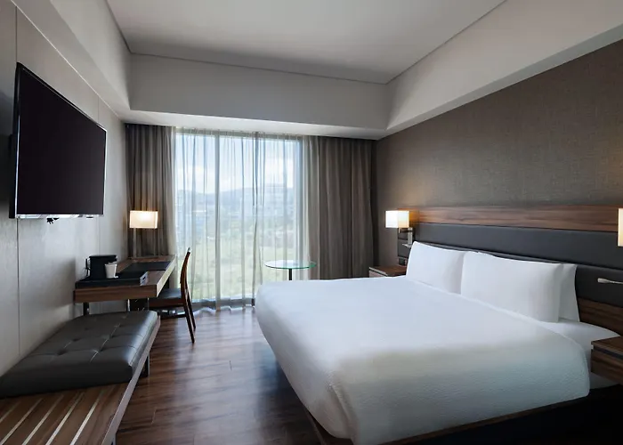 Ac By Marriott Santa Fe 4*
